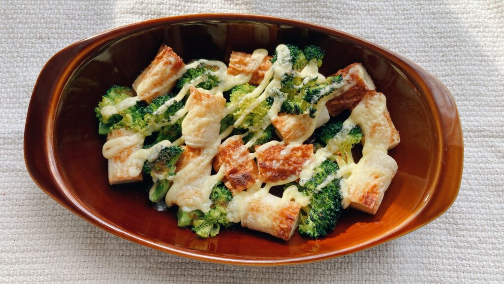 レンチン調理♪ちくわとブロッコリーのポン酢マヨ焼き